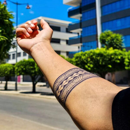 MAORI ARMBAND - (Temporary Tattoo)
